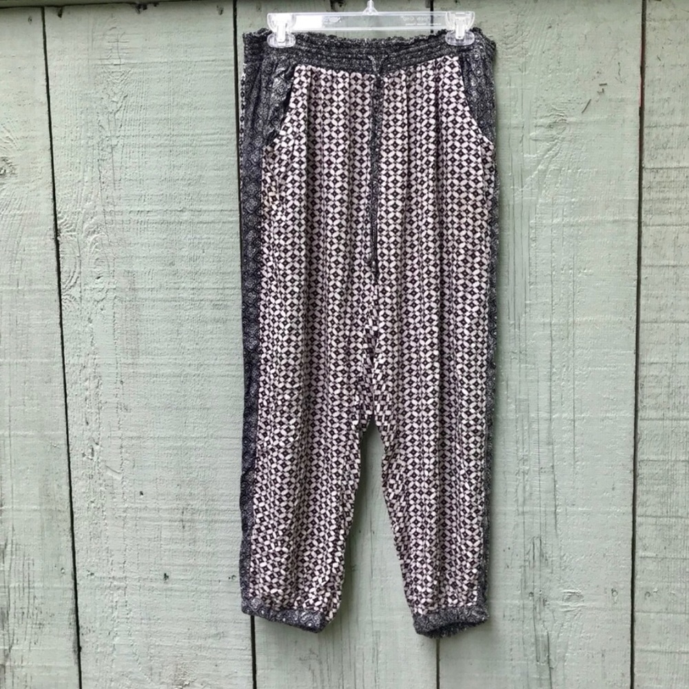 American eagle stretchy pants